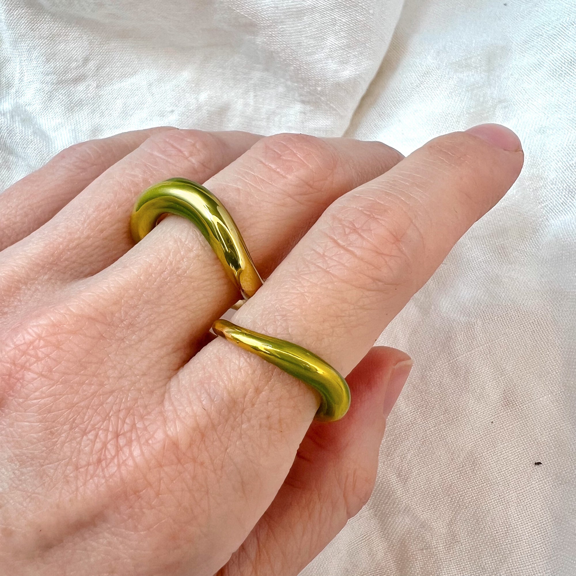 Glazed Duo Ring Set in Gold