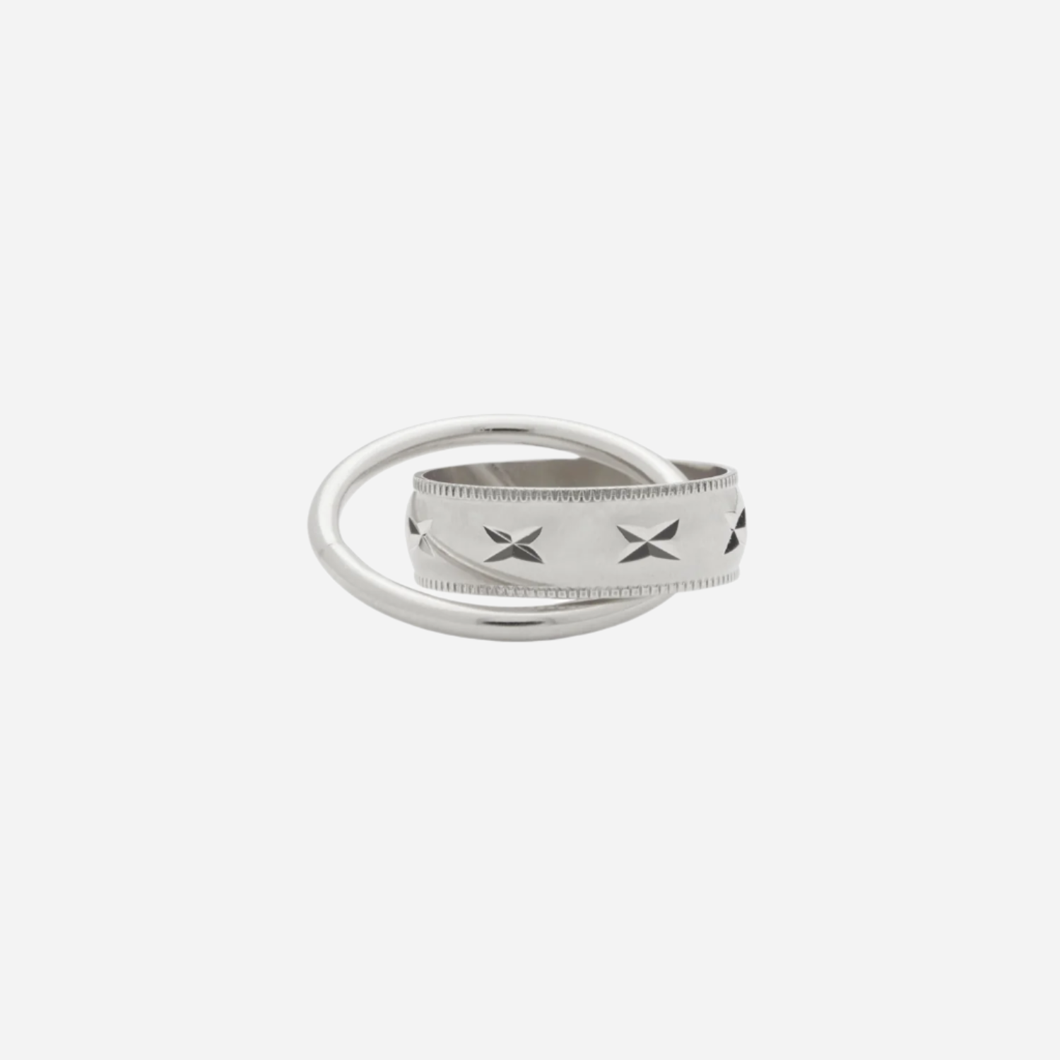 Diamond Cut Interlock Ring in Silver