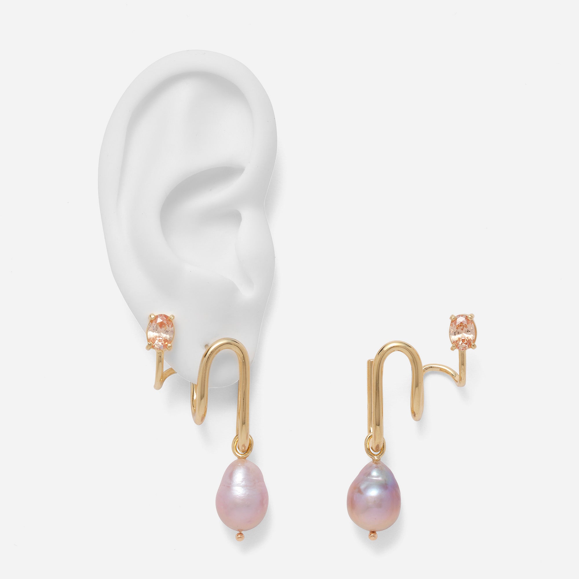 Pearl Stagger Earrings in Gold