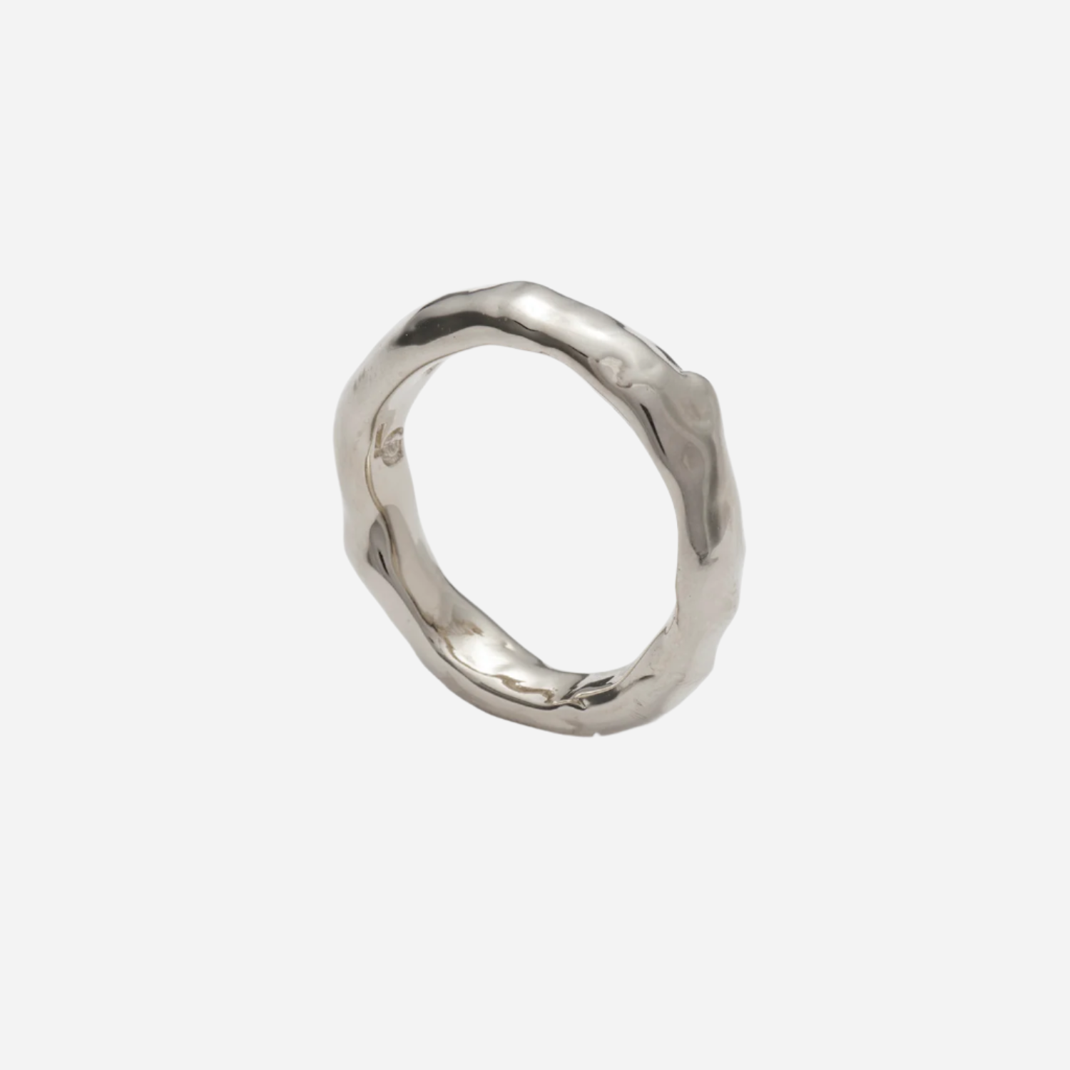 Pebble Ring in Silver