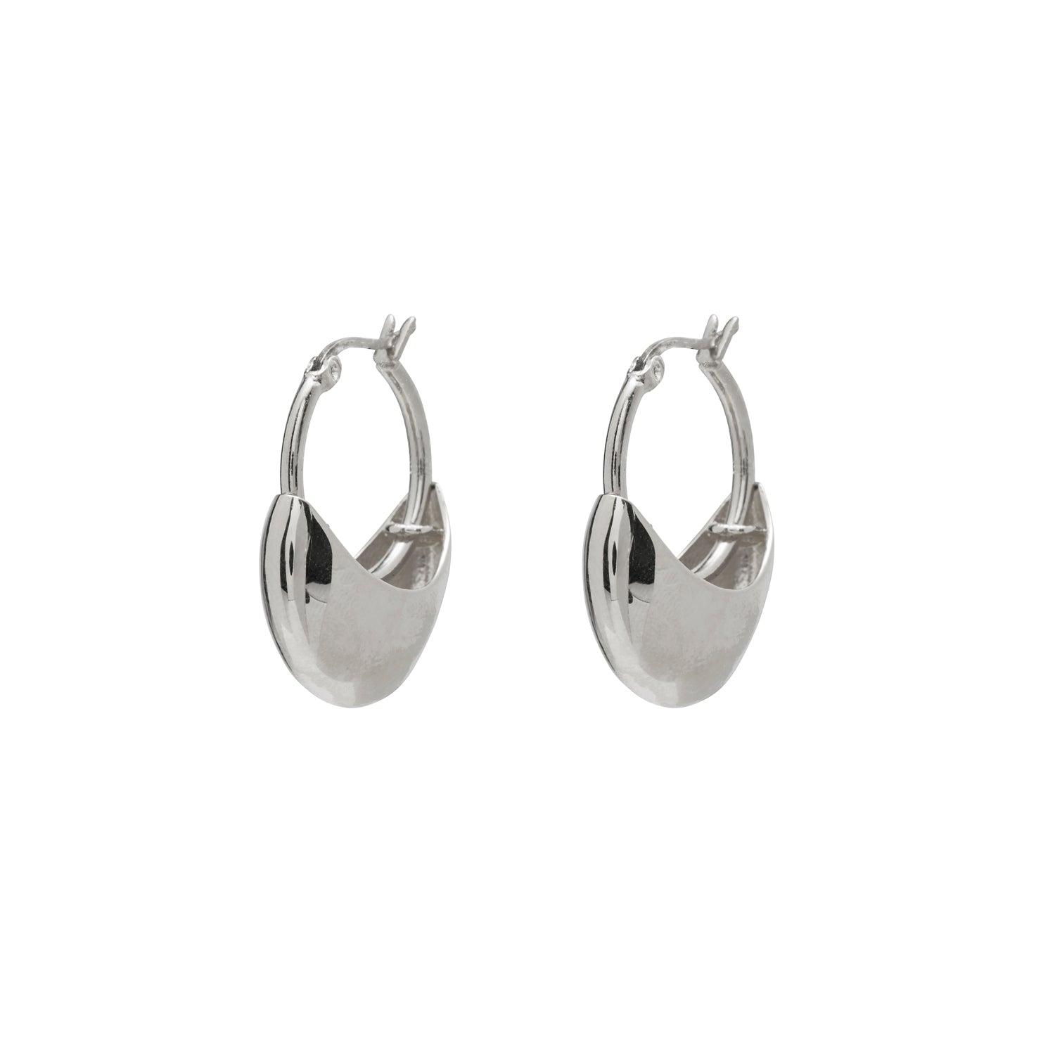 Saucer Earring in Silver