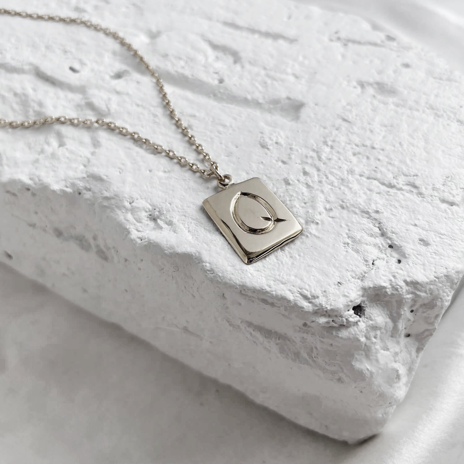 Scrawled Initial Pendant in Silver Q