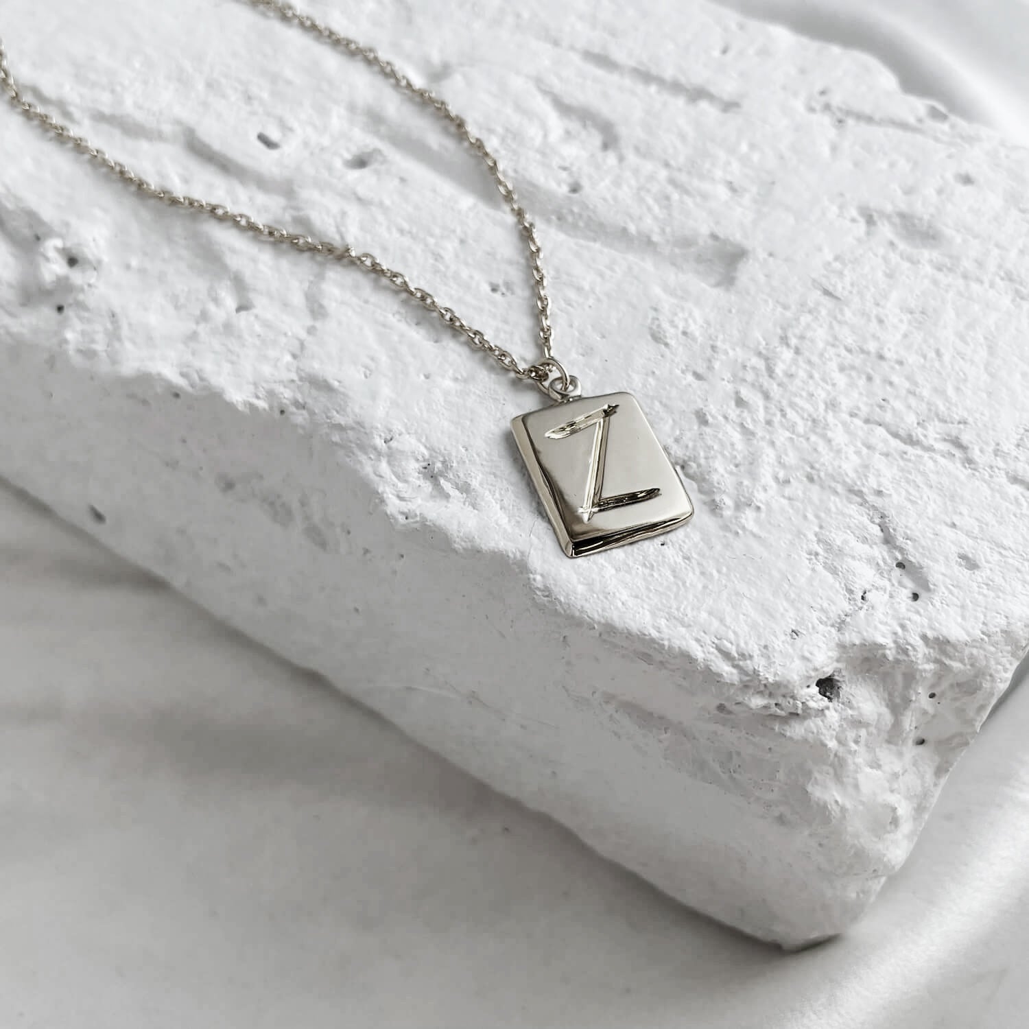 Scrawled Initial Pendant in Silver Z