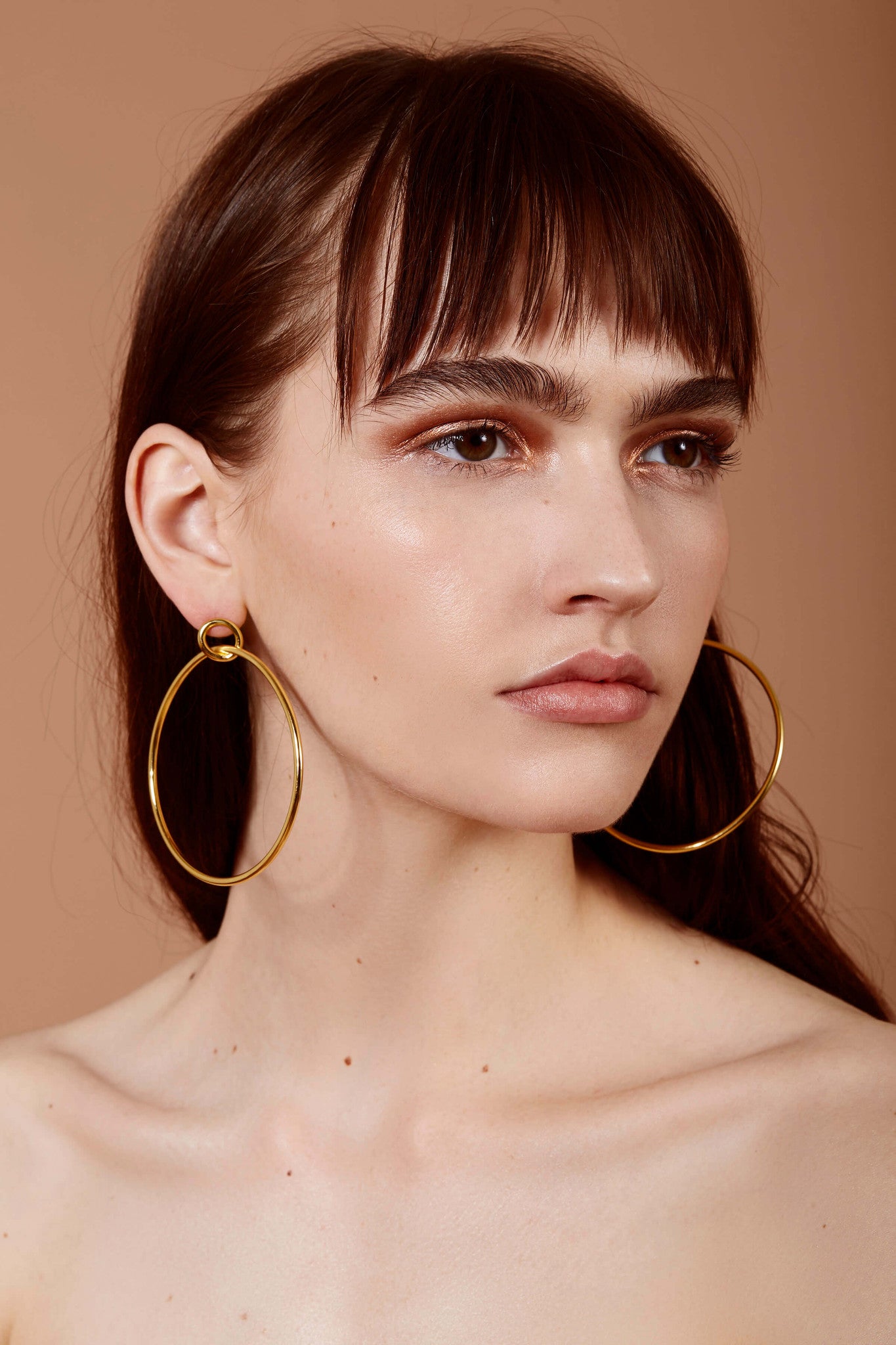 Lady Grey Jewelry Link Hoops in Gold