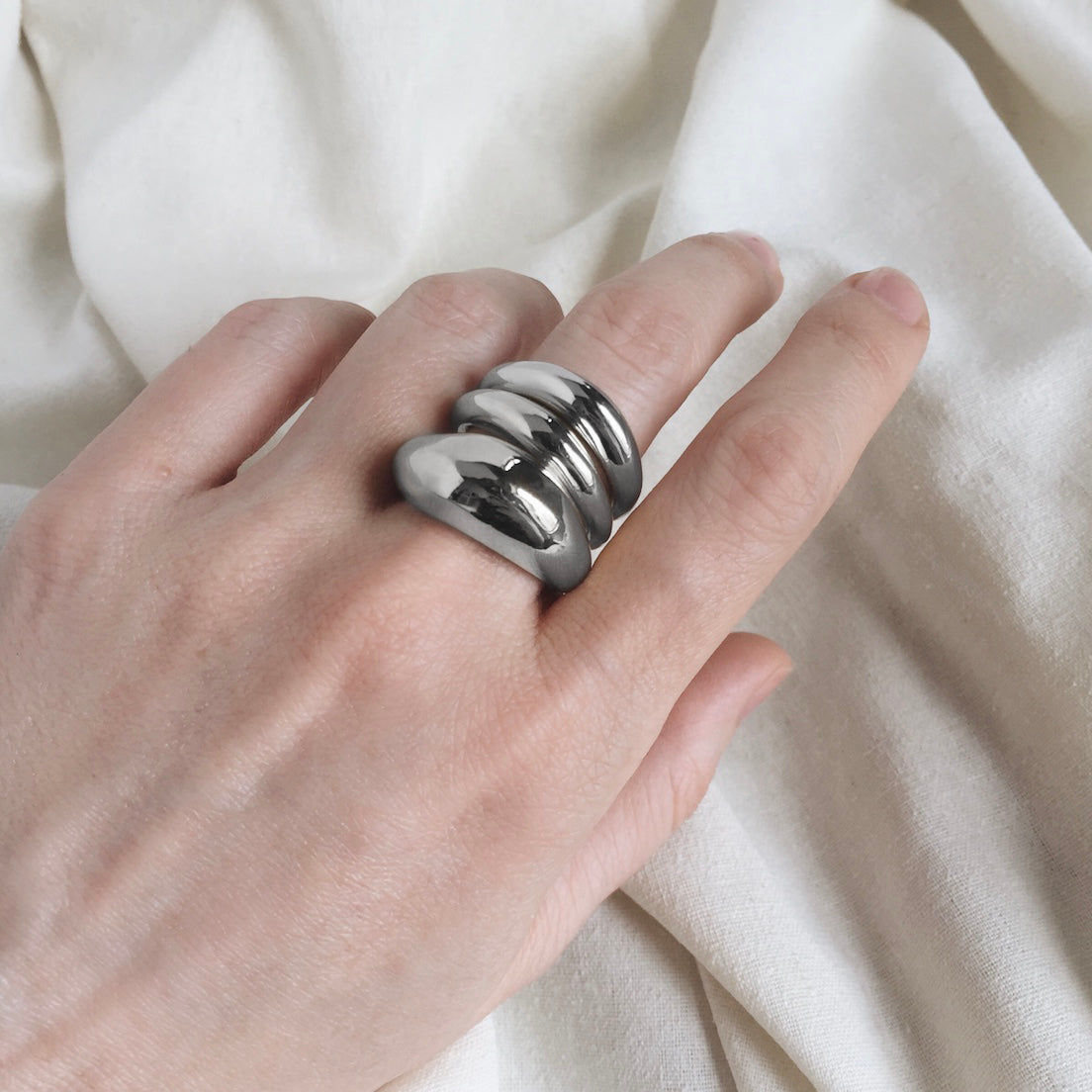 Organic Ring in Rhodium