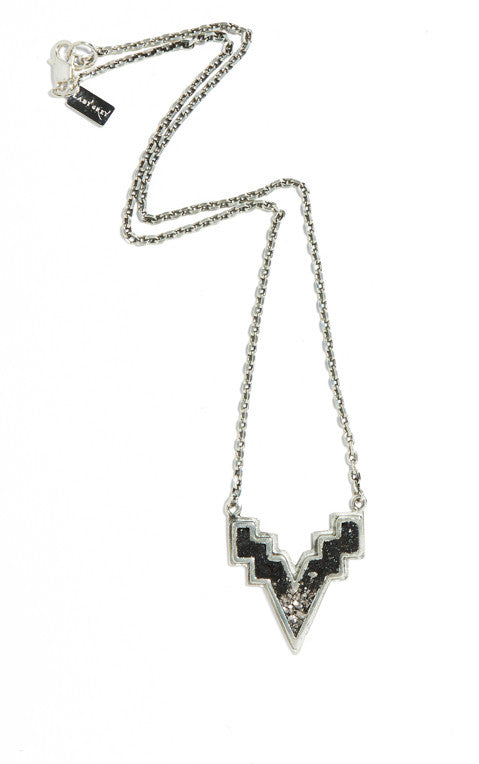 V Necklace in Silver